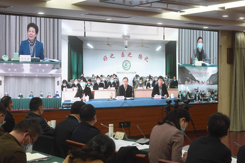 1f1ebfbc9d6845e3b5cff23c611eaea2.jpg 1f1ebfbc9d6845e3b5cff23c611eaea2.jpg